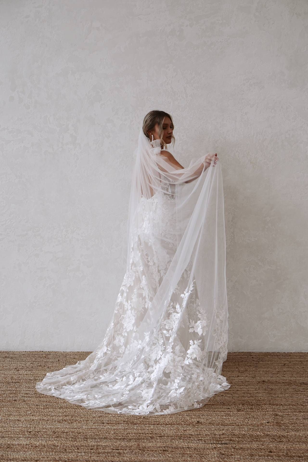 https://www.madewithlovebridal.com/finding-your-veil/photo-19-7-21-7-30-19-pm-1/